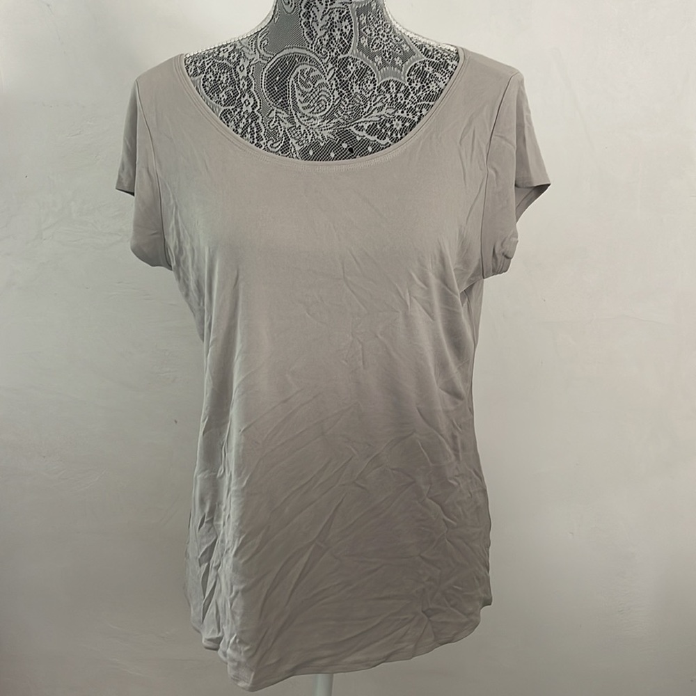 NWOT Eileen Fisher 100% Silk T shirt Sz L